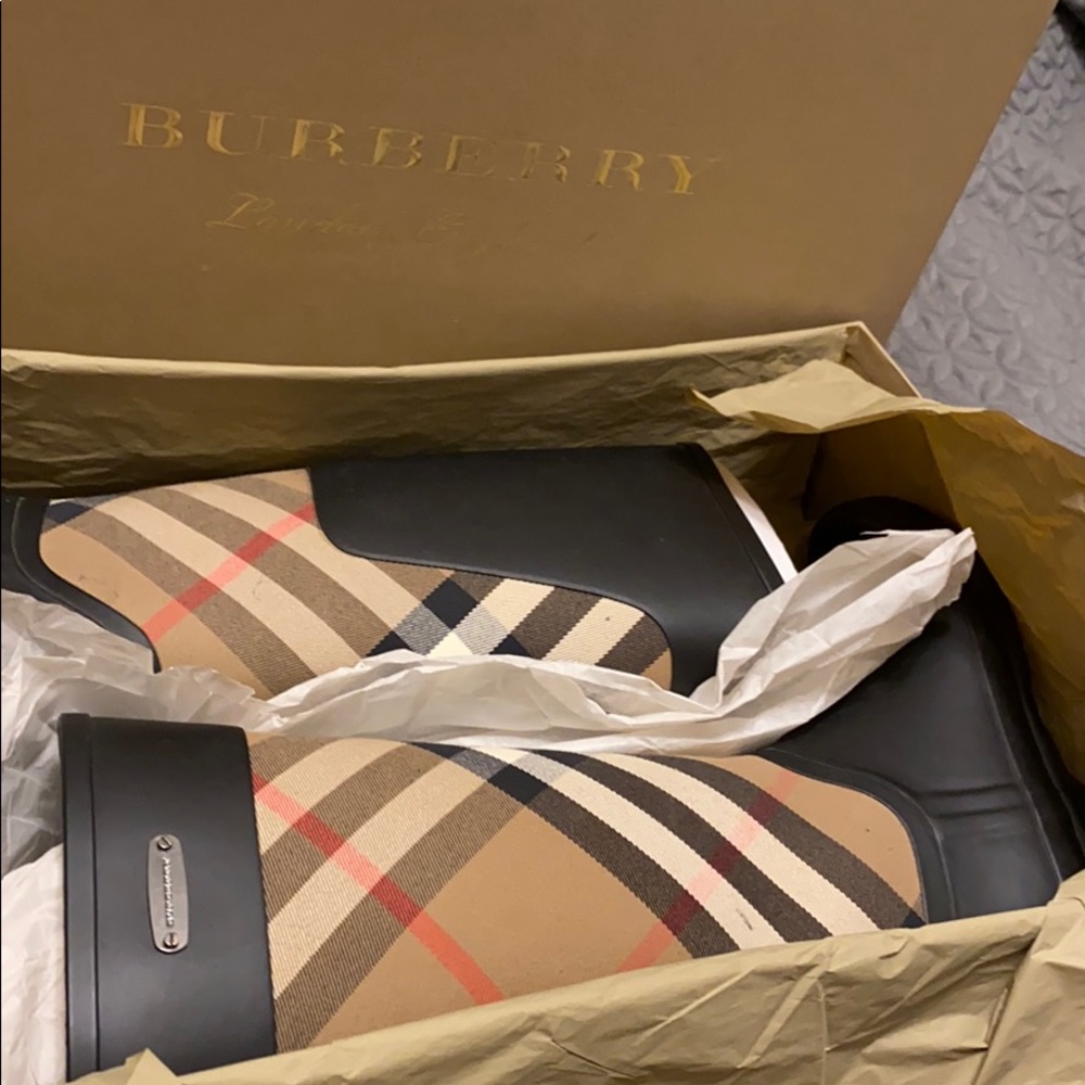 Burberry black/beige rainboot - Picture 4 of 4